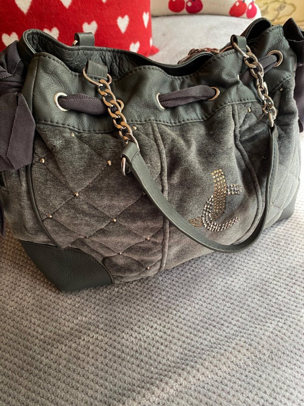 Juicy Couture vintage bling Daydreamer in quilted gray velour